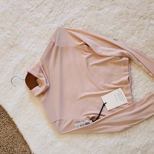 Aritzia Sunday Best Turtle neck nude sweater